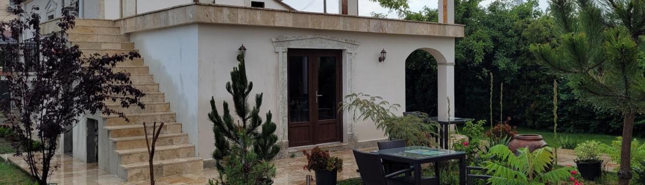 Vila Caviar Hotell Sulina Exteriör bild